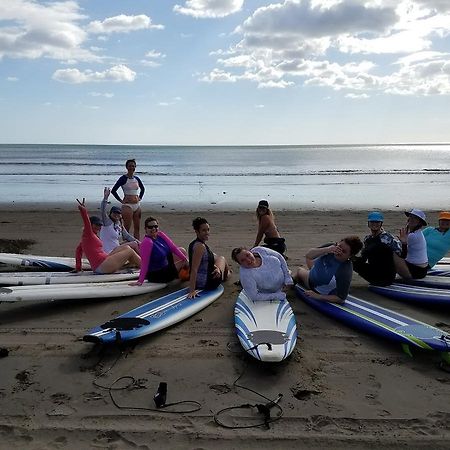Soma Surf Resort Tola Buitenkant foto