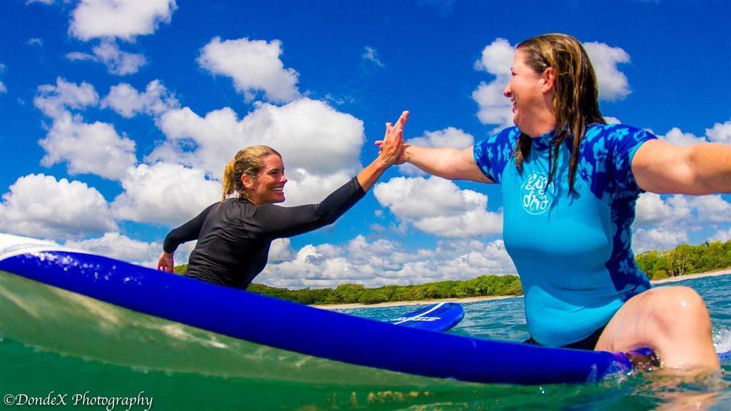 Soma Surf Resort Tola Buitenkant foto