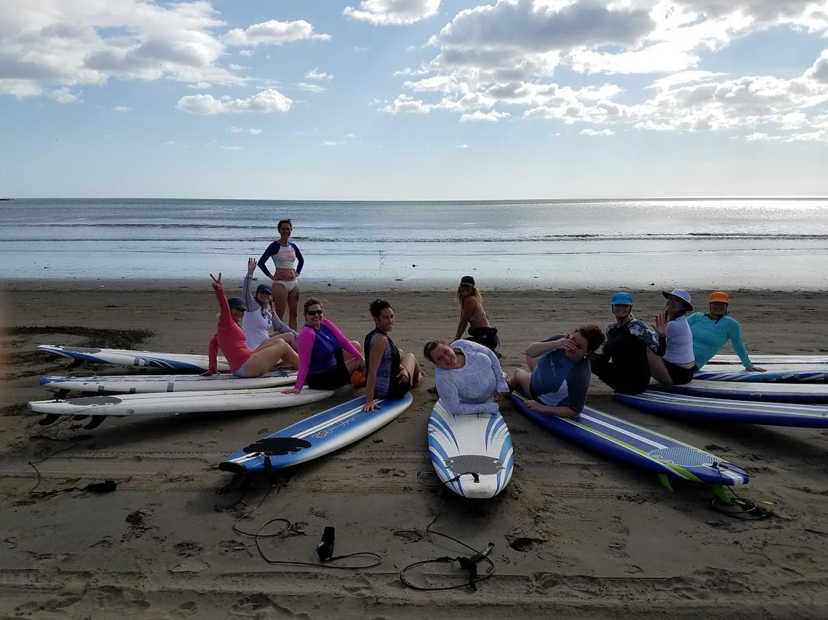 Soma Surf Resort Tola Buitenkant foto